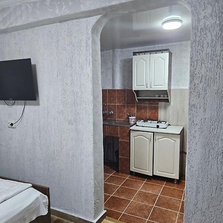 Guest House 2 Floor 바투미 외부 사진