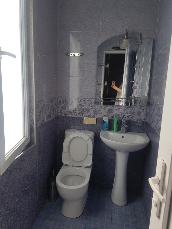 Guest House 2 Floor 바투미 외부 사진