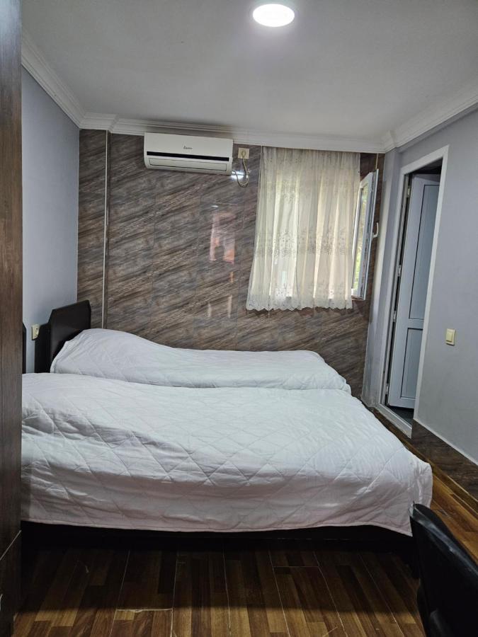 Guest House 2 Floor 바투미 외부 사진