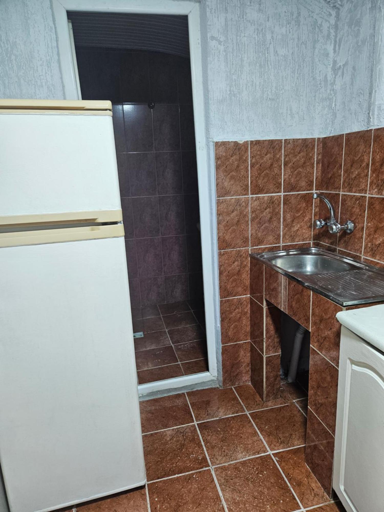 Guest House 2 Floor 바투미 외부 사진