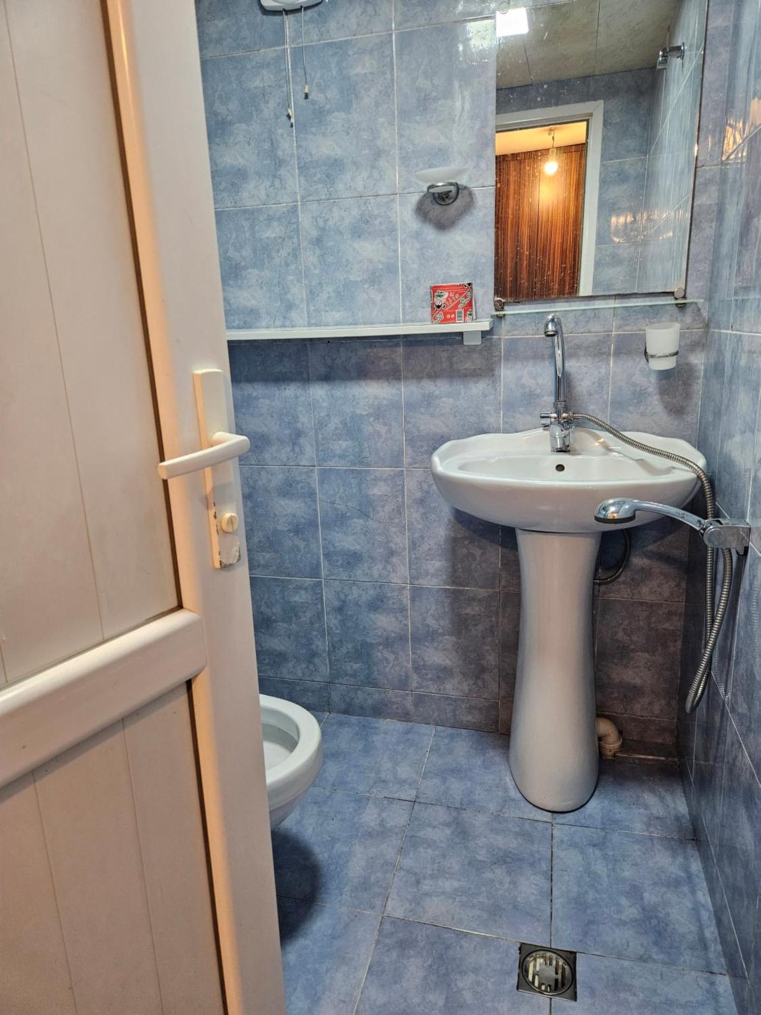 Guest House 2 Floor 바투미 외부 사진